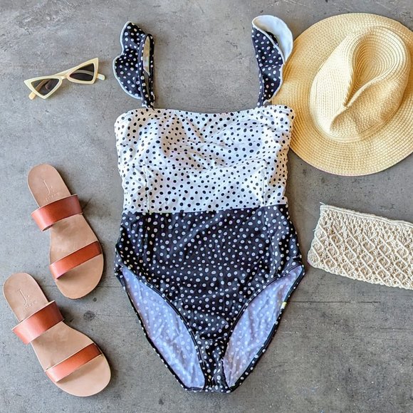 Summersalt The Ruffle Oasis One Piece Swimsuit On The Dot size 4 - Picture 1 of 10